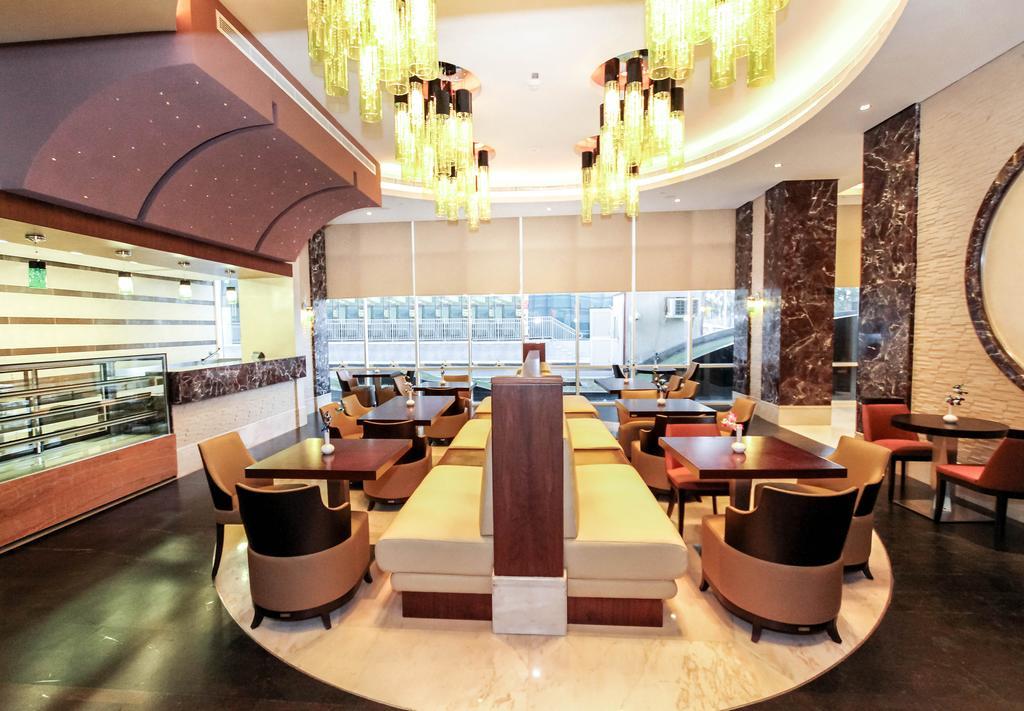 Danat Capital Hotel Abu Dabi Exterior foto