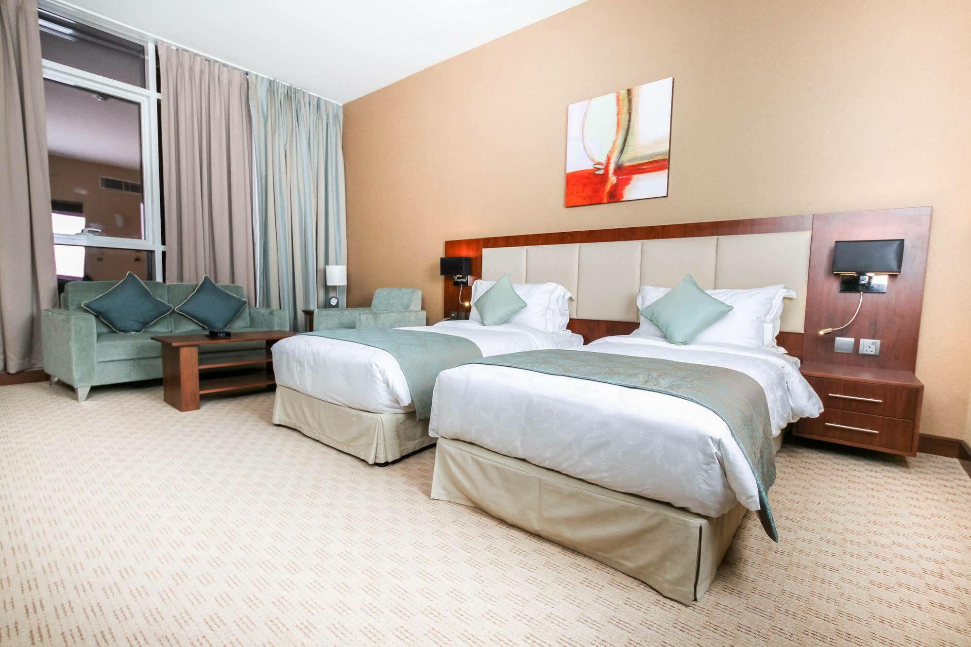 Danat Capital Hotel Abu Dabi Exterior foto