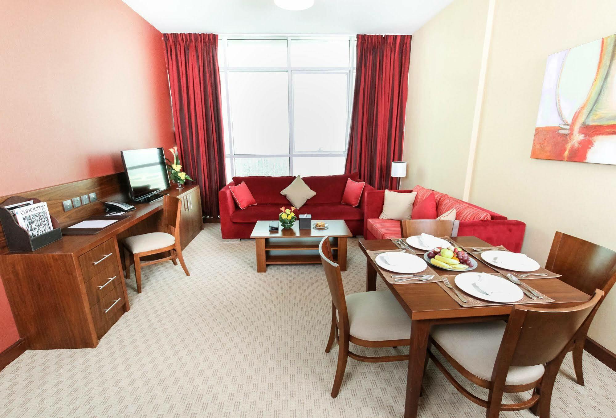 Danat Capital Hotel Abu Dabi Exterior foto